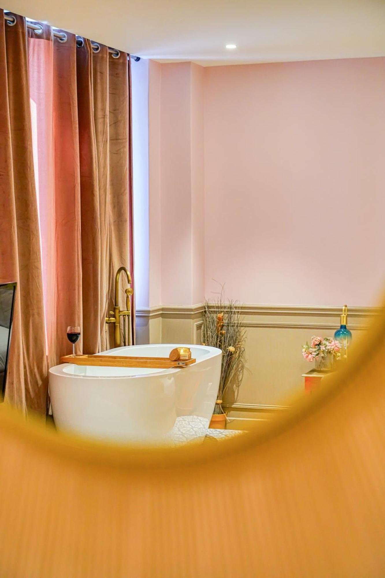 Luxury Suite Paris Republique Luaran gambar